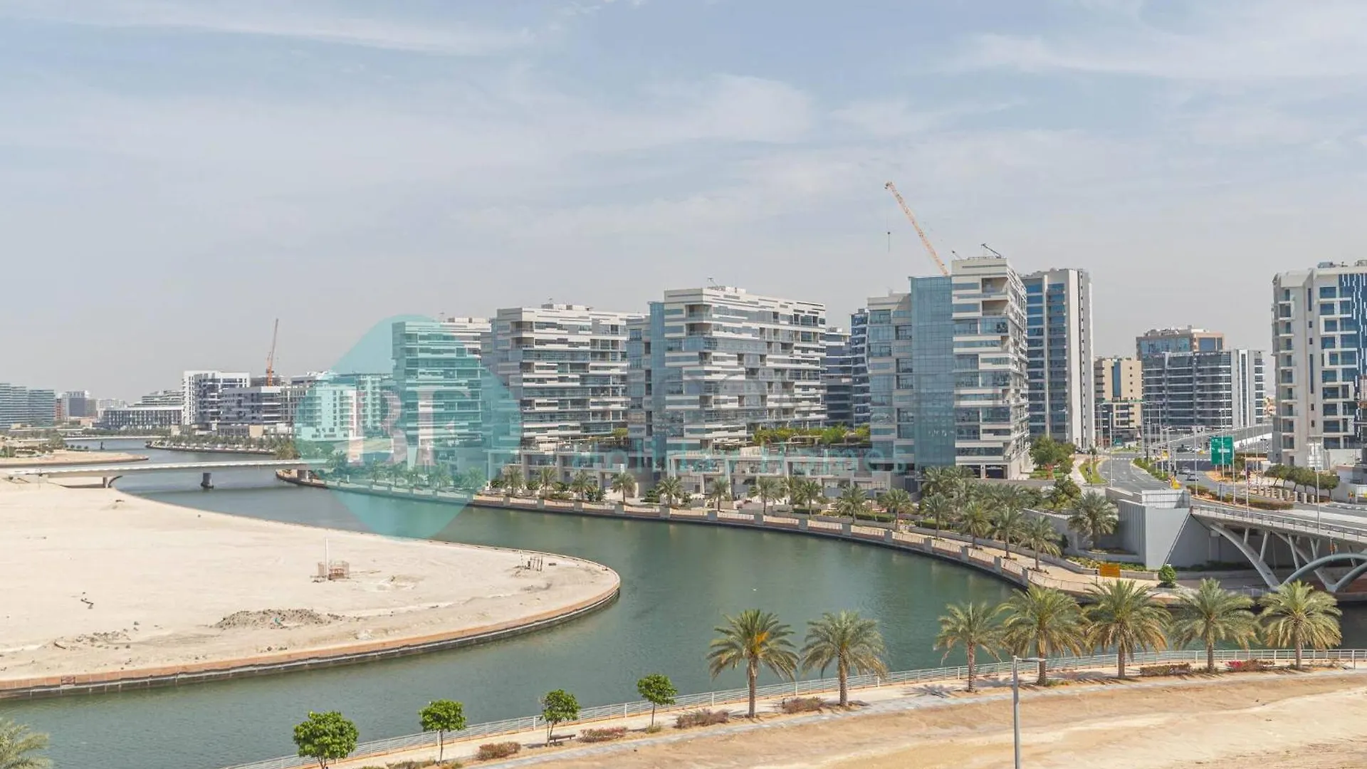 Bloomfields Spacious Stu In Thalassa Beach Front Abu Dhabi Appartement